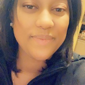 Meet your Posher, Marcia